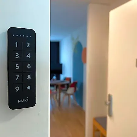 Apstay Prime I Parking Option I Self Checkin Апарт-отель Грац
